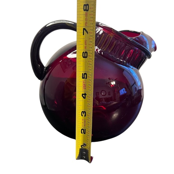 Vintage Royal Ruby Red Tilt Pitcher Anchor Hocking With Ice Lip 8" Tall - Picture 7 of 7